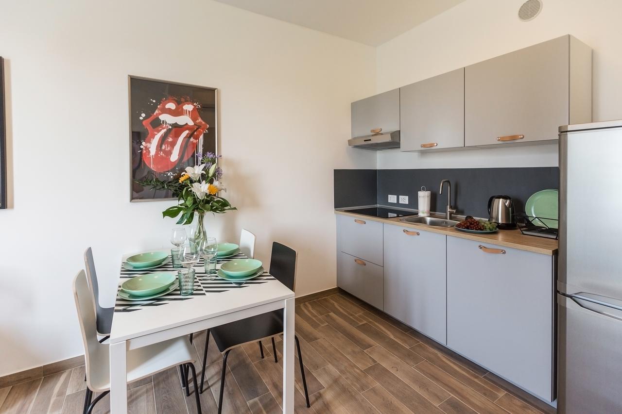 Apartamento Certosa Colorful Mini Flats Milán Exterior foto